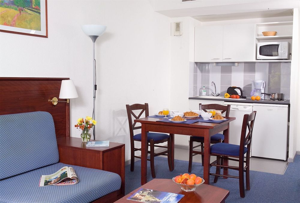 Aparthotel Résidence Les Consuls De La 3*